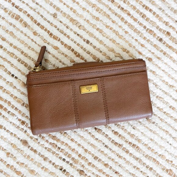 Fossil Handbags - FOSSIL ELLA CLUTCH ZIP AROUND WALLET MEDIUM BROWN LEATHER
